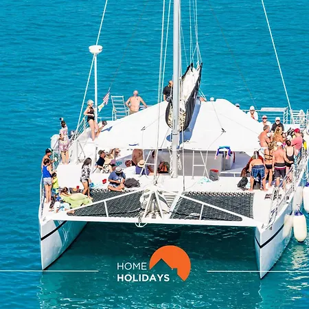 #125 By Holidays Vila