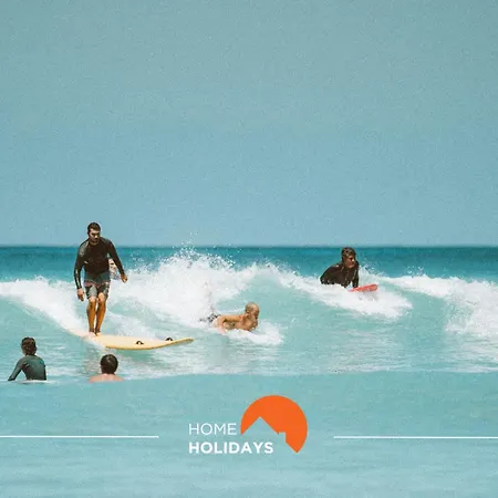#125 By Holidays ヴィラ *