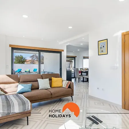 #125 By Holidays Alcantarilha